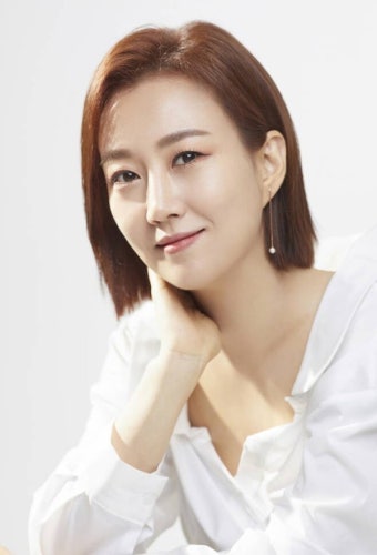 장윤정, KBS '진성쇼' MC 확정…정동원·김호중·이찬원은 게스트