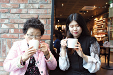 에스프레소에 무얼 타느냐에 따라 이름 달라요