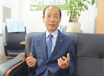 이상희 충북 충주시지회장 모범경로당 선정해 市지원금 받아주고 복지관도 수탁운영해요