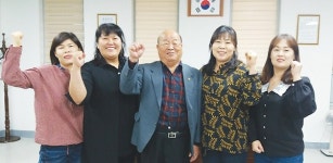 전병수 대한노인회 강원 횡성군지회장 사비 들여 186개 경로당 회장 문화탐방 공약 지켜
