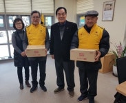대한노인회 경남 창원 마산지회, 저소득 어르신 위한 마스크 전달식