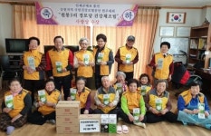 대한노인회 강원 인제군지회, 자원봉사클럽 격려 및 마스크 전달