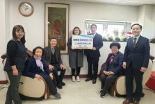 대한노인회 경기 의왕시지회, 비욘드릴렉스와 사랑의 안마의자 기증식