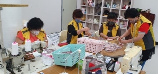 대한노인회 부산진구지회, 봉사클럽 결성해 마스크 직접 제작