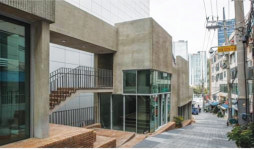 서울역 뒤 중림창고에 주민 참여 책방 개관