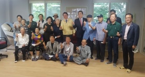 대한노인회 경기 안양시 만안구지회, 안양시장과 석수1동 경로당 방문