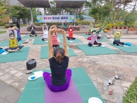 대한노인회 충북 증평군지회, 들썩 들썩 돗자리 경로당 야외 힐링 교실 운영