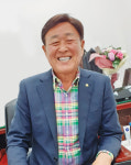 이래범 대한노인회 전북 군산시지회장 경로당 순회하며 베풀고 배려하는 노인 되자 강조할 터