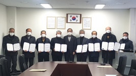 대한노인회 강원 홍천군지회, 2022년 신임 경로당회장에 등록증 수여