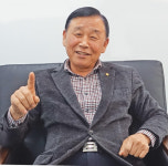 전용우 대한노인회 강원 양양군지회장 경로당 회원 나이 70세로 상향… 대신 운영비 지원은 두텁게