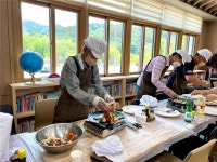 대한노인회 충북 옥천군지회, 남성어르신 요리 교실 나도 요리사 진행