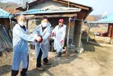 대한노인회 경북 문경시지회, 저소득층 어르신을 위한 연탄 2000장 나눔 봉사