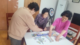 대한노인회 경북 경주시지회, 경로당서 2025 APEC 정상회의 유치 기원하며 프로그램 진행