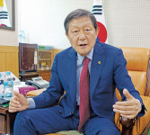 최동수 대한노인회 충북 제천시지회장 경로당은 노인복지 이뤄내는 중심… 회장은 보람 있는 자리