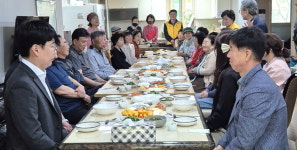 대한노인회 세종시지회 해들마을4단지 경로당, 어버이날 기념 따뜻한 식사