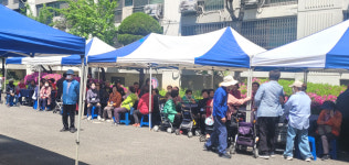 대한노인회 대구 달서구지회, 성서보성화성타운 경로잔치 개최