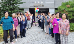 대한노인회 충남 천안시지회 힐스테이트천안신부경로당, 모범경로당 현판식 개최