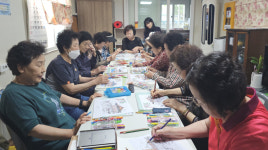 대한노인회 충남 예산군지회, 예산2리여자경로당 미술프로그램 큰 호응