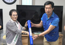 대한노인회 대구 달서구지회, 광복절 80주년 맞아 태극기달기 캠페인