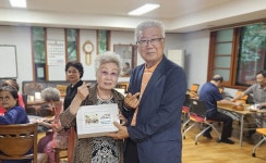 대한노인회 서울 구로구지회, 추석 앞두고 경로당 어르신들께 송편 전달