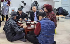 대한노인회 경기 구리시지회, 충남추어탕에서 매월 경로당에 추어탕 20인분 대접