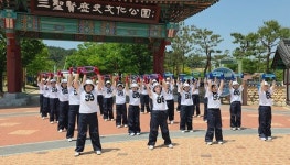 대한노인회 경북 경산시지회, 경로당 행복선생님들이 건강체조 동영상 촬영