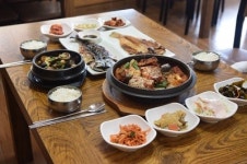 각종 서비스 제공되는 제주 협재해수욕장 갈치 맛집 한림해촌
