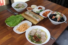 제주 서귀포에 고기국수 맛집이? 솔동산고기국수, 기분좋은 식사 제공