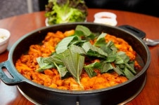 일산 탄현 맛집 춘천명동닭갈비, 48시간 특제 양념소스로 장인이 선보이는 정통 닭갈비