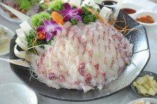 신선한 횟집으로 여행 재미 더한 통영 … 통영 맛집과 봄여행코스는?