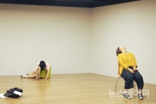 [연극페스티벌] 몸과 마음이 나누는 나만의 대화, 연극신&정