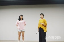 [연극페스티벌] 같은 시작, 같은 끝 속에서 나누는 대화 연극 신&정