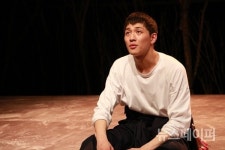 [연극人] 유희제 배우, "정현을 통해 사회적 문제를 더욱 심도있게 표현하고파"