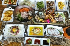 가을에도 근사한 포항… 안 가면 후회하는 여행명소와 영일대 물회 맛집