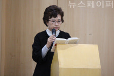 [문학인] 김영재 시조 화엄동백 등 5편, 낭독과 함께 작품에 대해 알아보는 시간 가져