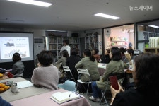 예지책방, 김중석 작가와의 만남 예지책방으로 나오니까 좋다 성공리에 개최
