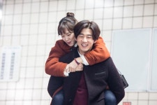 윤계상, 극적인 하룻밤 한예리와 촬영한 베드신 친하니까 서슴없이 다가가기 쉬웠다