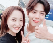 효리네 민박2 박보검, 김세정과 다정한 모습…환하게 웃으며 우월한 비주얼 자랑 눈길