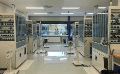 제이브이엠 자동조제기, 유럽 최대 조제공장 약국 입점