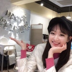 철파엠 주시은 아나운서, 환한 미소 지으며 찰칵 …귀여운 미모 심쿵