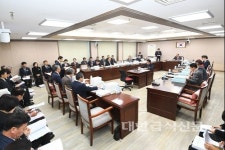 경남, 내년 중학교 전면 무상급식 실시