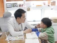 소아 척추측만증, 해맑은한의원 성장클리닉이 도와