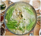 목포 특산물로 끓여낸 맑은 국물 아귀탕