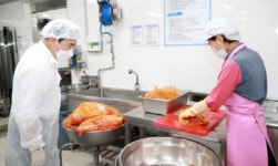 전북교육감, 학교급식 위생·방역 살폈다