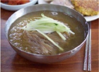 양평 옥천에서 맛보는 이북의 맛, 옥천냉면