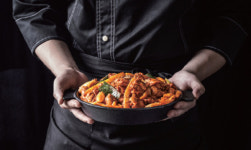 춘천서 만난 통나무집닭갈비 밀키트로 만난다