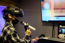 [르포] 수익성 안개속 VR, 노래방서 기회 찾을까