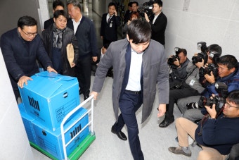 檢 ‘국정원 특활비 수수’ 최경환 의원 고강도 압수수색