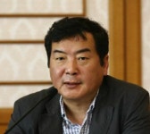 의료법인 온누리의료재단 우석노인전문병원 | [인터뷰] 우석균 "당장 민간병원 동원체계 안 갖추면 의료시스템 붕괴"