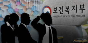 대정부 행정소송에 대처 갈리는 제약사들, 이유 보니